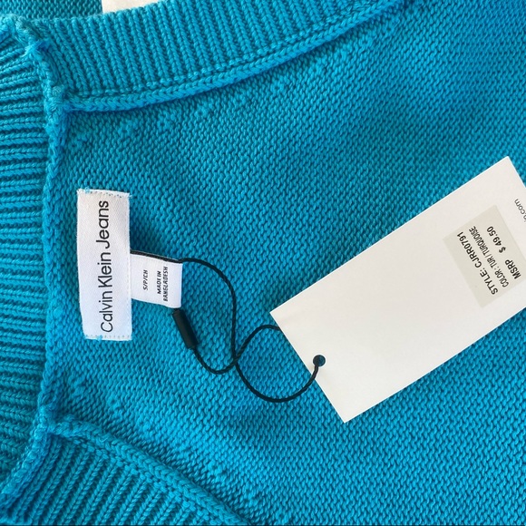 Calvin Klein Turquoise Halter Top. Size: Small.  New With Tag - Picture 4 of 4